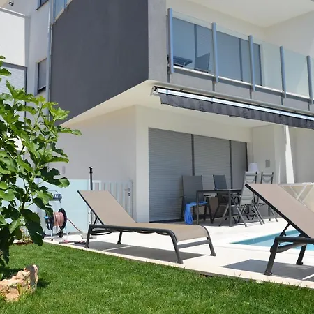 Karen Grgurev Ante Kukure 93 Apartament Vodice